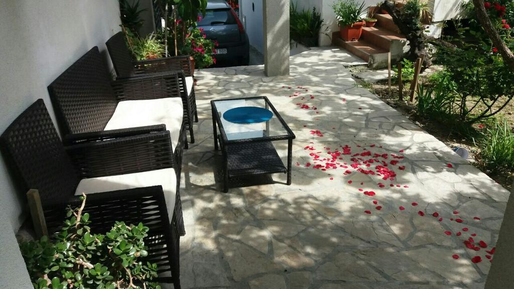 Bed And Breakfast Mediteran Бар Екстериор снимка