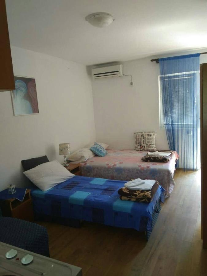 Bed And Breakfast Mediteran Бар Екстериор снимка