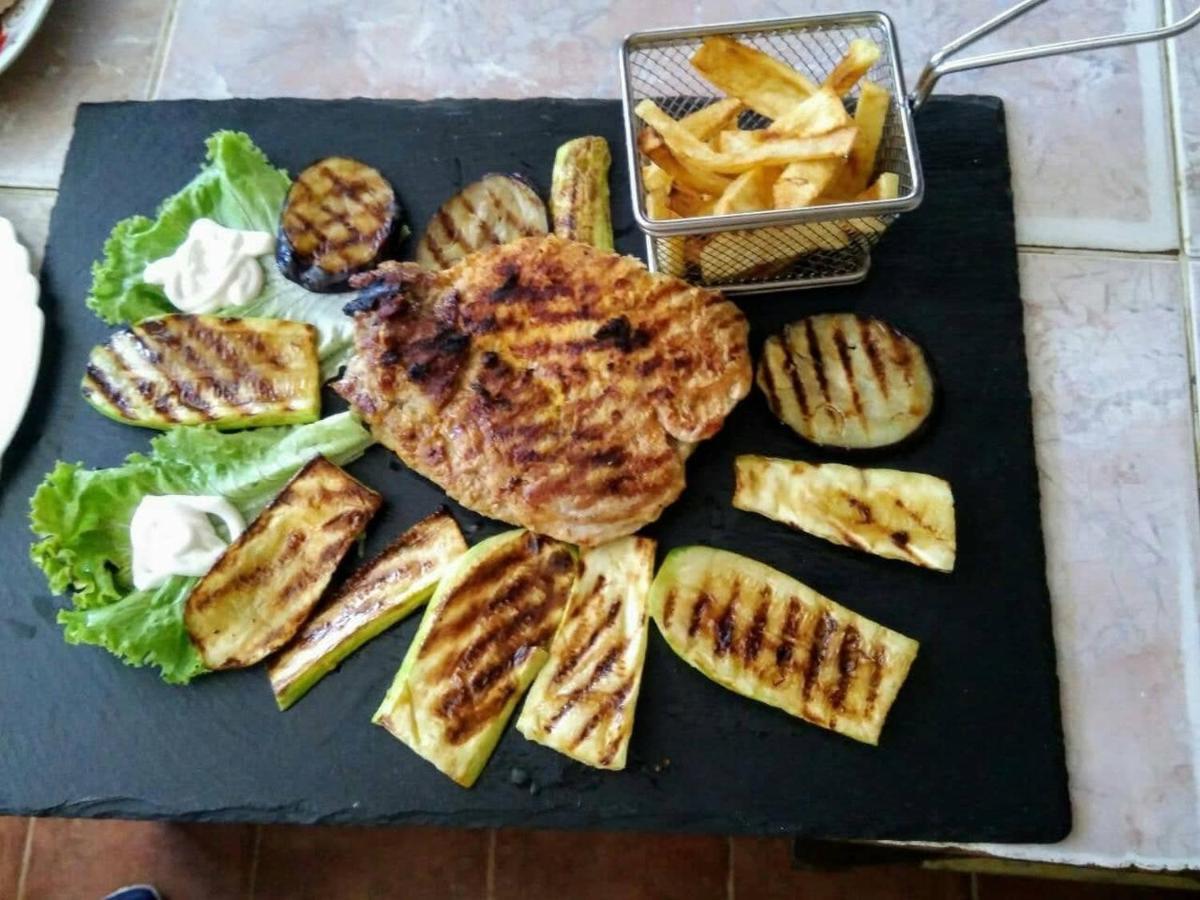 Bed And Breakfast Mediteran Бар Екстериор снимка